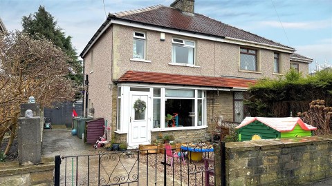 View Full Details for Claremont Road, Wrose, Shipley