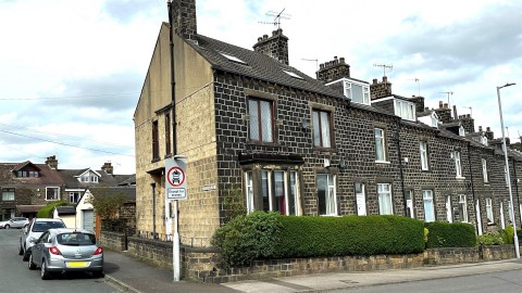 View Full Details for Fourlands Road, Bradford