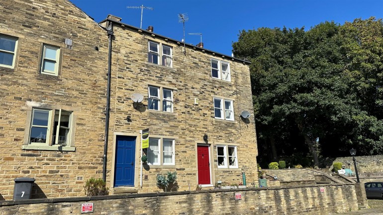 Garth Fold, Idle, Bradford