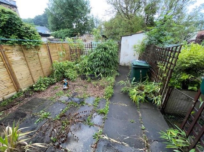 Images for Crag Hill Road, Thackley