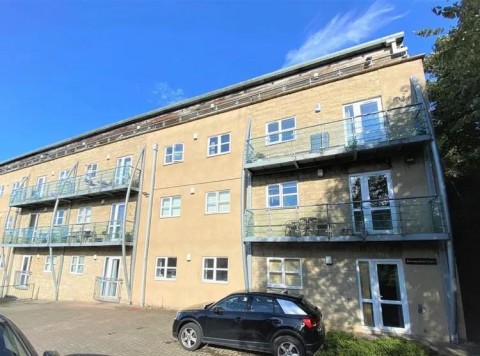View Full Details for Brackendale Court, Thackley