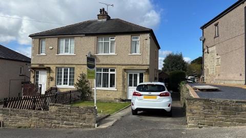 View Full Details for High House Avenue, Bolton Outlanes, Bradford
