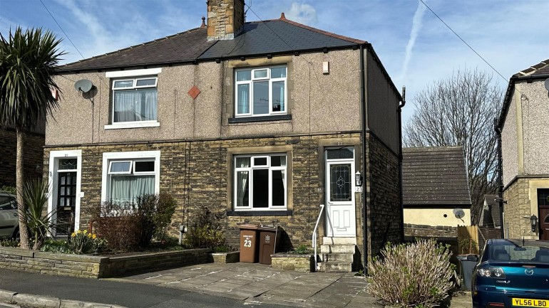 Albert Avenue, Idle