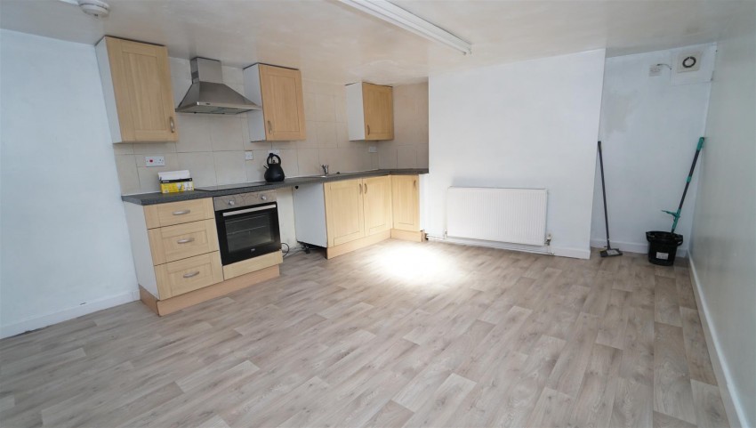 Images for Albion Road, Idle Village