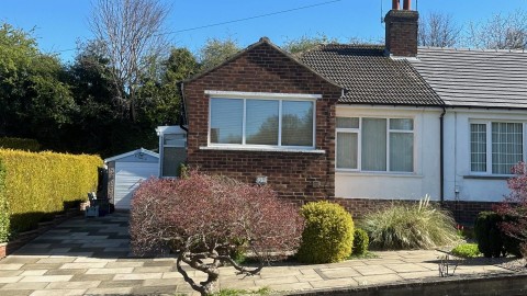 View Full Details for Jowett Park Crescent, Thackley, Bradford.