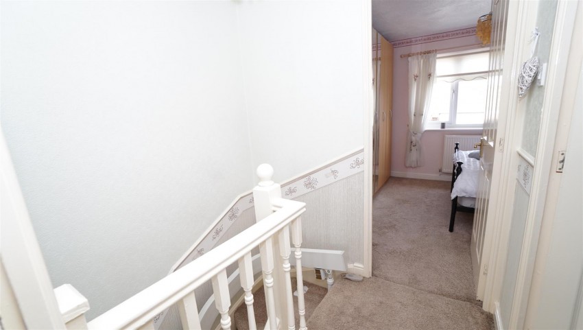 Images for Woodfield Close, Idle, Bradford