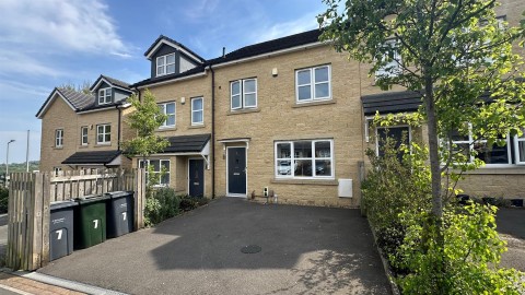 View Full Details for Hutton Hall Drive, Eccleshill, Bradford
