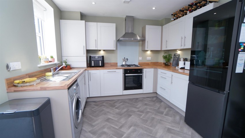 Images for Hutton Hall Drive, Eccleshill, Bradford