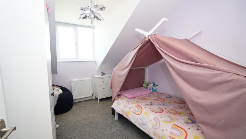 Images for Oaklands, Idle, Bradford