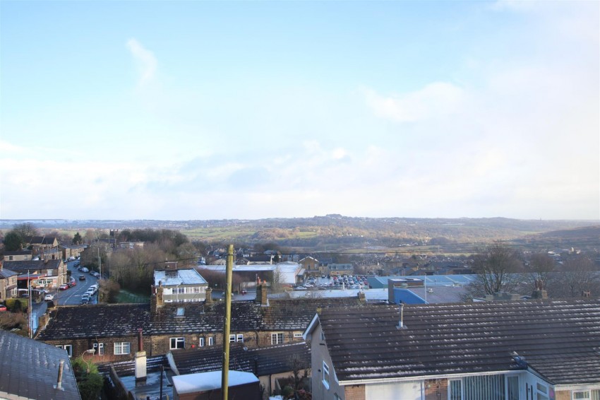 Images for Oaklands, Idle, Bradford