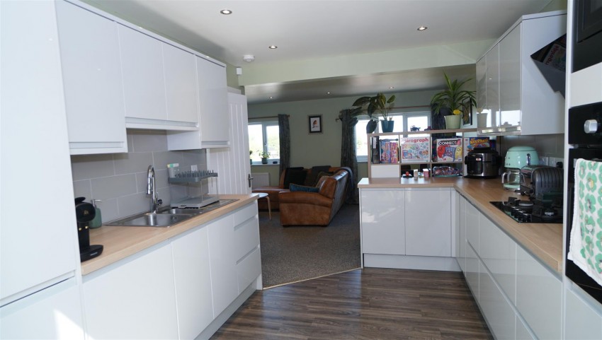 Images for Oaklands, Idle, Bradford