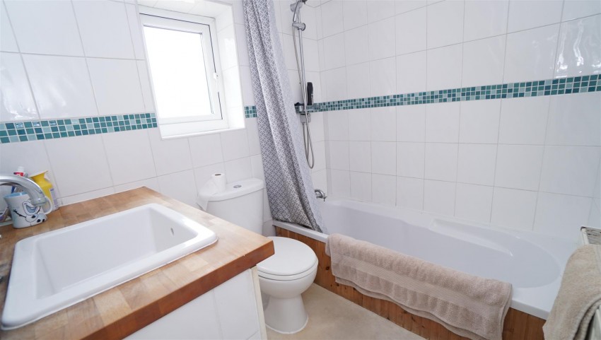 Images for Victoria Avenue, Eccleshill, Bradford