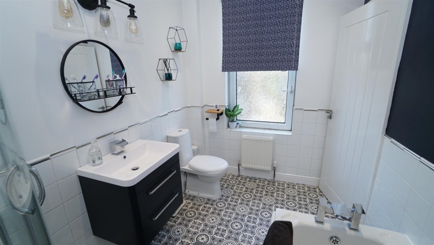 Images for Mount Avenue, Eccleshill, Bradford