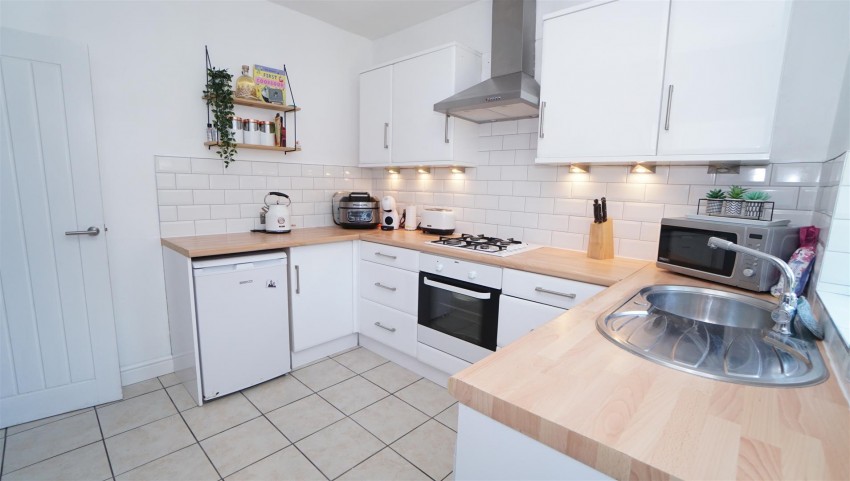 Images for Mount Avenue, Eccleshill, Bradford