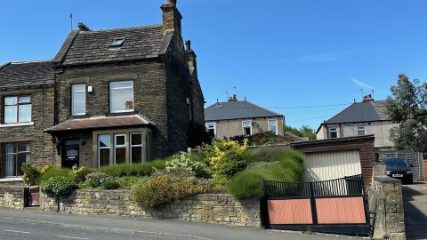 View Full Details for Albion Road, Idle, Bradford