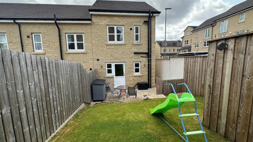 Images for Hutton Hall Drive, Eccleshill, Bradford