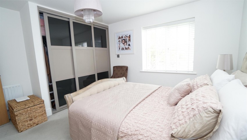 Images for Sandhill Fold, Idle