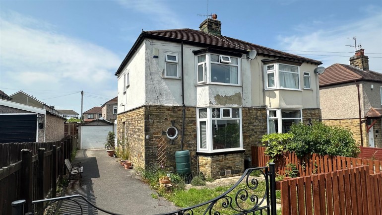 Glenholme, Shipley