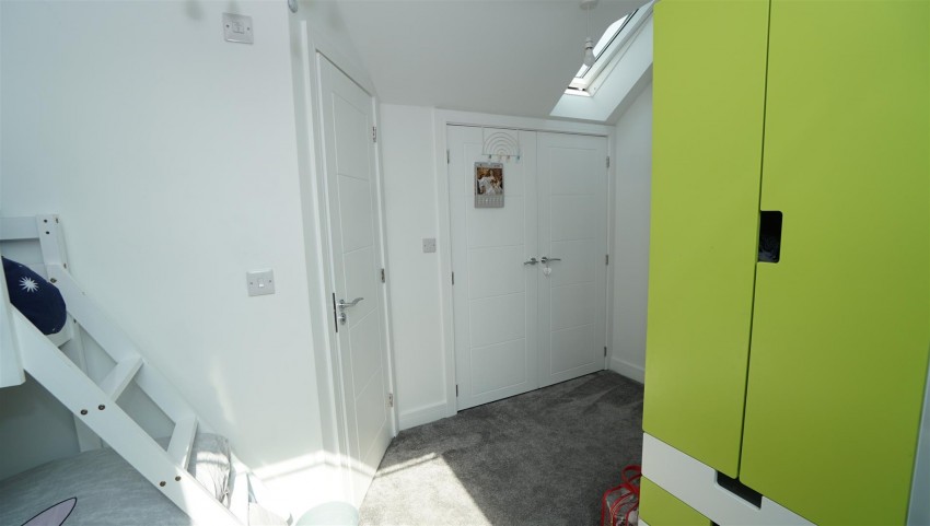 Images for Albion Close, Apperley Bridge, Bradford