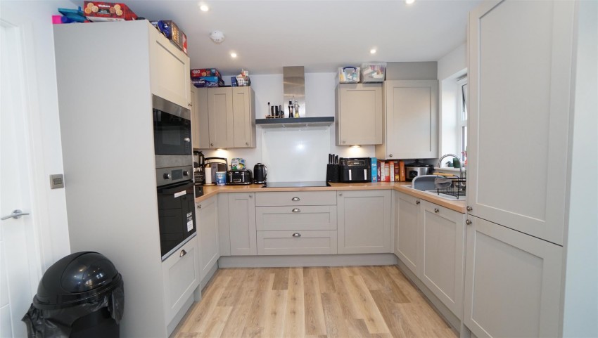 Images for Albion Close, Apperley Bridge, Bradford
