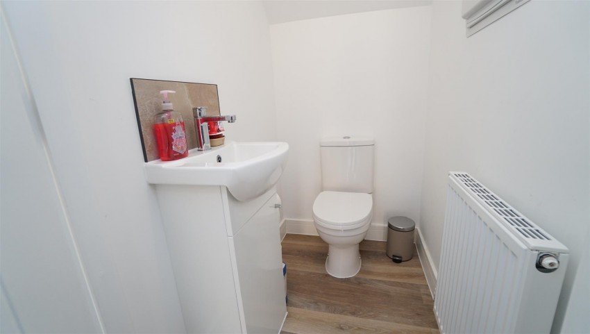 Images for Albion Close, Apperley Bridge, Bradford