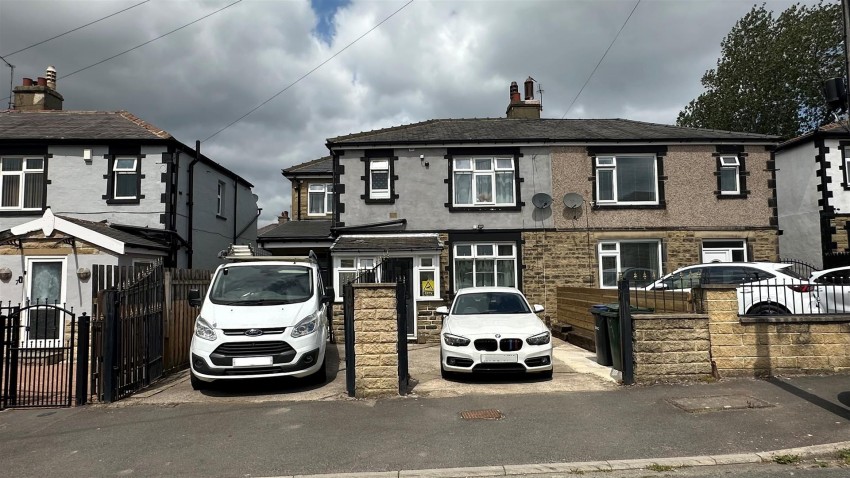 Images for Fourth Avenue, Killinghall, Bradford