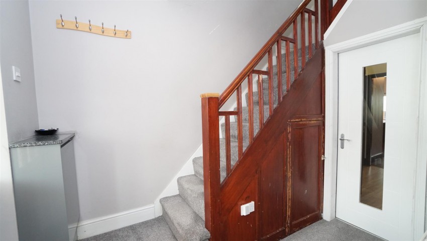 Images for Fourth Avenue, Killinghall, Bradford