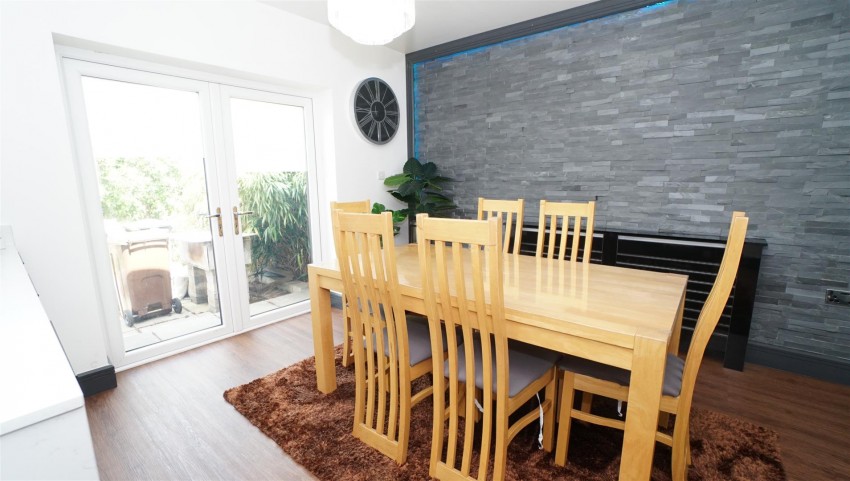 Images for Fourth Avenue, Killinghall, Bradford