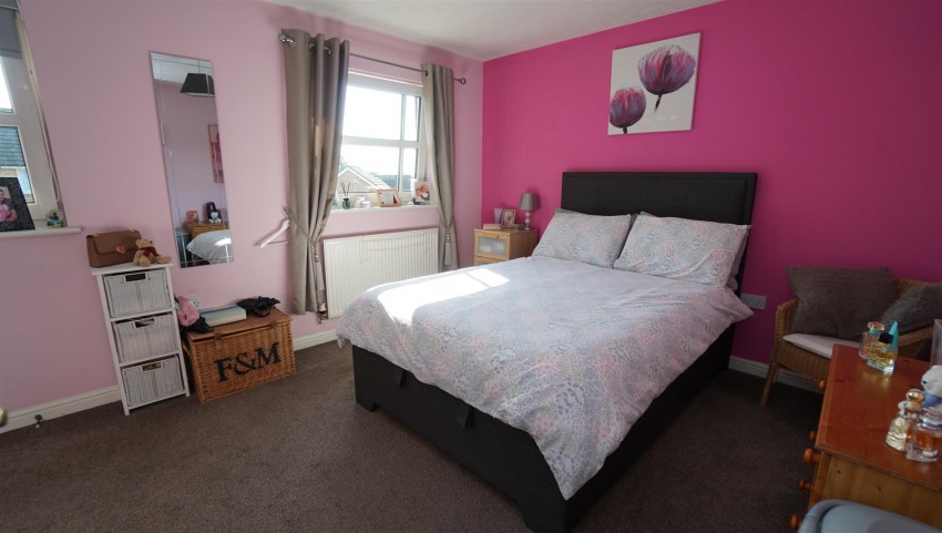 Images for Straw View, Cote Farm, Thackley, Bradford