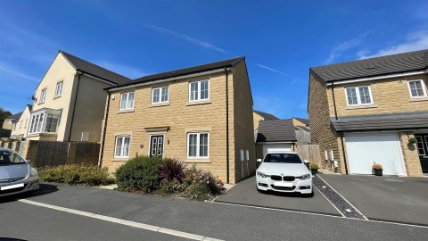 View Full Details for Milman Walk, Apperley Bridge