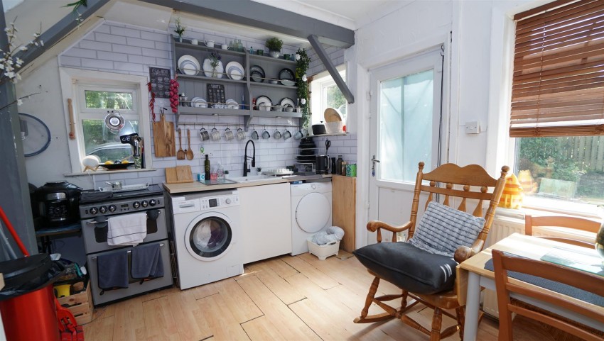 Images for High Busy Lane, Shipley