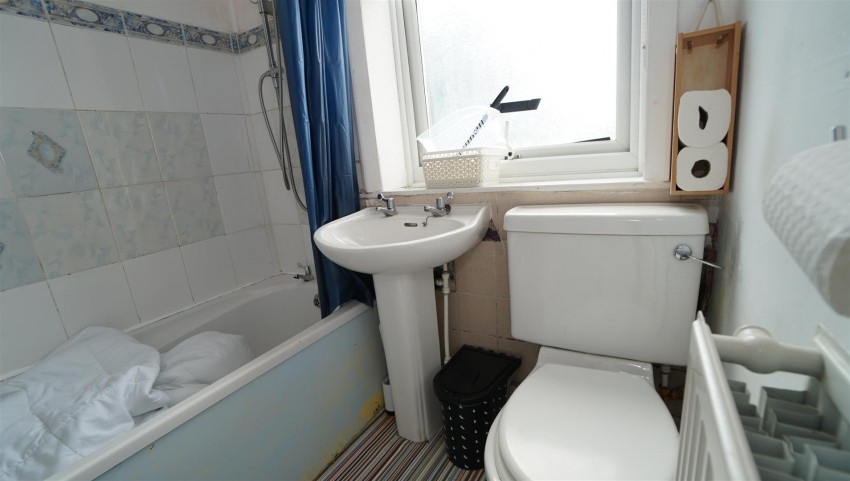 Images for High Busy Lane, Shipley
