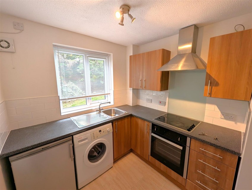 Images for Rowantree Drive, Idle, Bradford
