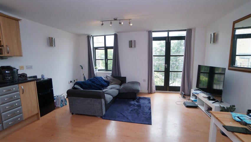 Images for Meadow Road, Apperley Bridge, Bradford