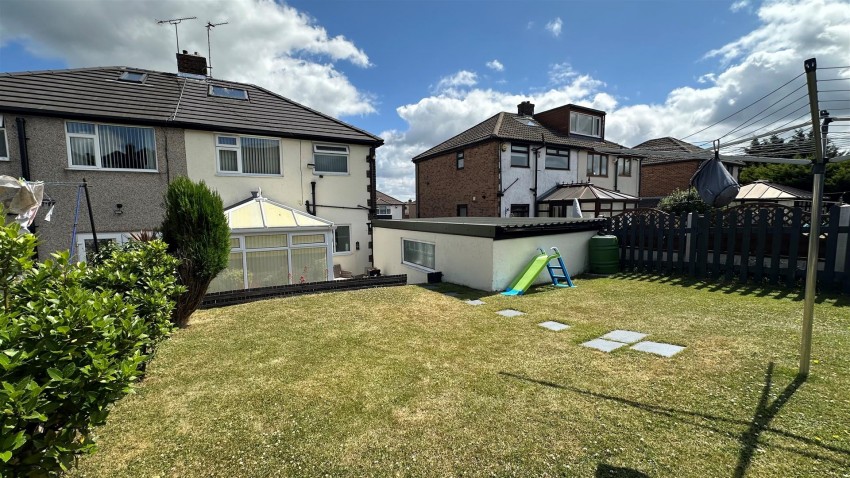 Images for Hall Avenue, Eccleshill, Bradford