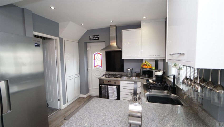 Images for Hall Avenue, Eccleshill, Bradford