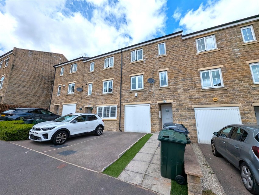 Images for Myers Close, Idle, Bradford