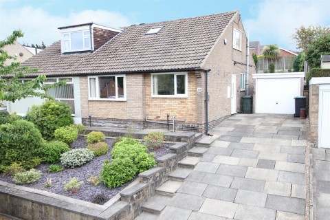 View Full Details for Brisbane Avenue, Poplars Park, Bradford