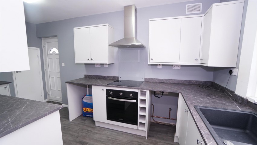 Images for Ravenscliffe Avenue, Bradford