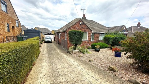 View Full Details for Simpson Grove, Idle/Thackley, Bradford