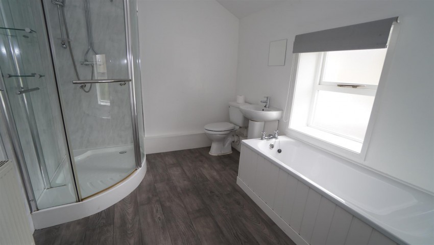 Images for Towngate, Wrose, Shipley
