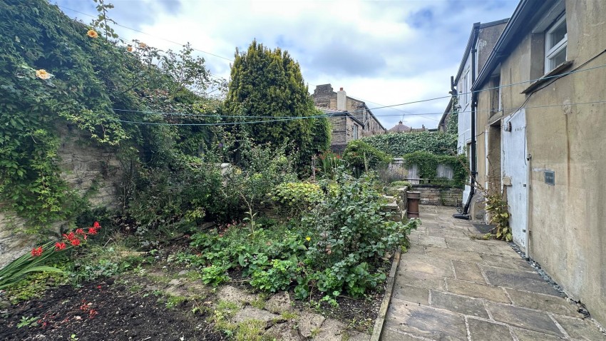 Images for Towngate, Wrose, Shipley