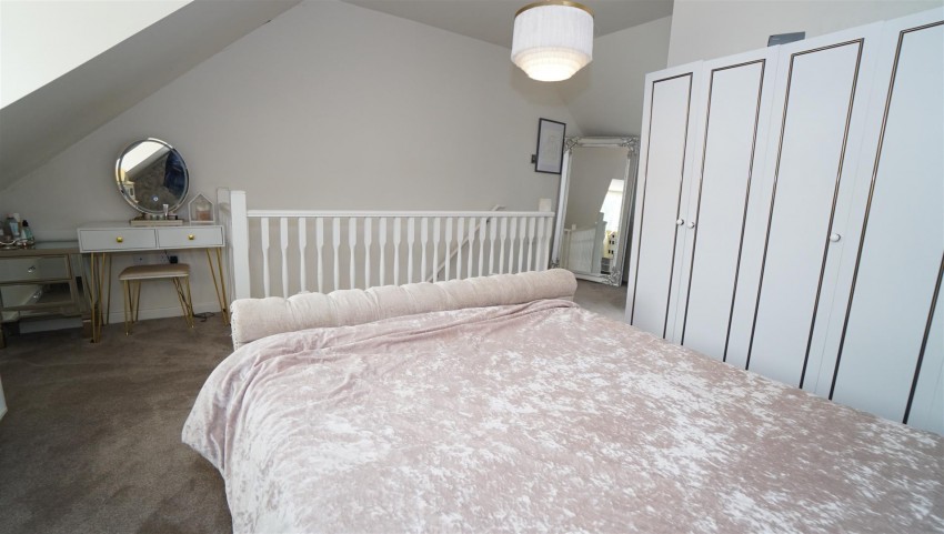 Images for Carrier Lane, Eccleshill, Bradford
