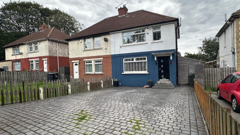 Ravenscliffe Avenue, Bradford