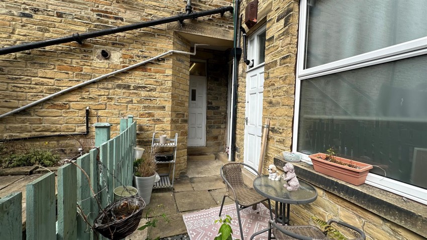 Images for Moorfield Place, Idle Village