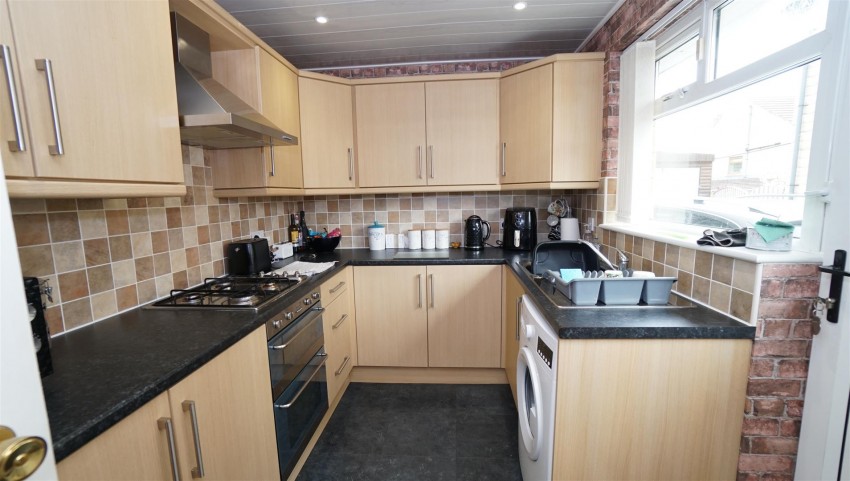 Images for Charterhouse Road, Idle, Bradford