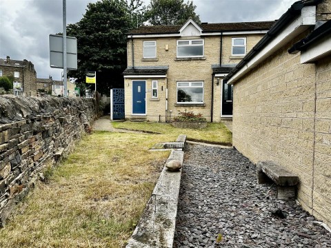 View Full Details for Roundhead Fold, Apperley Bridge