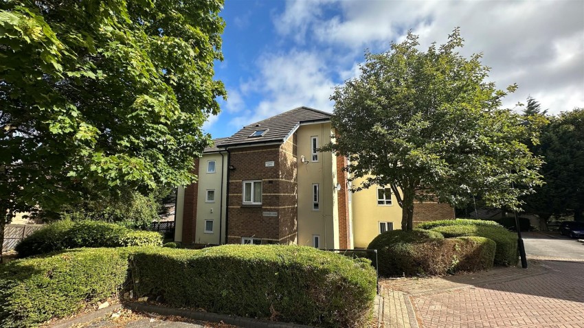 Images for Pevensey Garth, Rowantree Drive, BD10