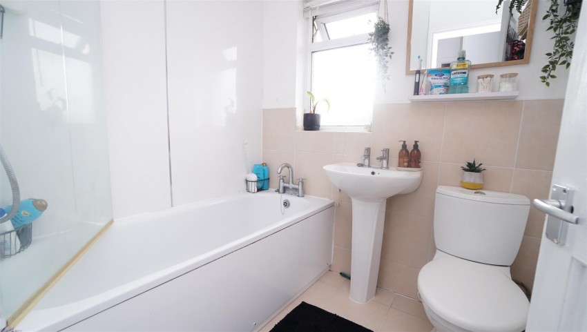 Images for Haslam Grove, Wrose, Shipley