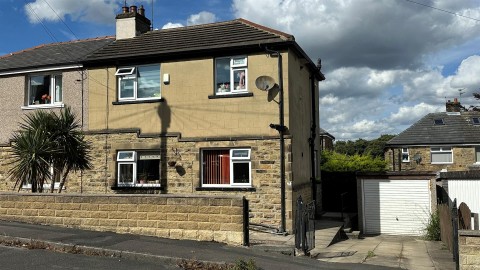 View Full Details for Elm Road, Wrose, Shipley